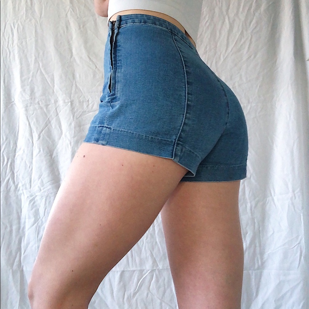 Retro pin up shorts